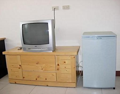 大灣仁德交流道家樂福屋均兩分鐘,停車方便 - Image 4