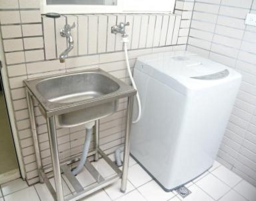 獨立陽台,專屬洗衣機 - Image 1
