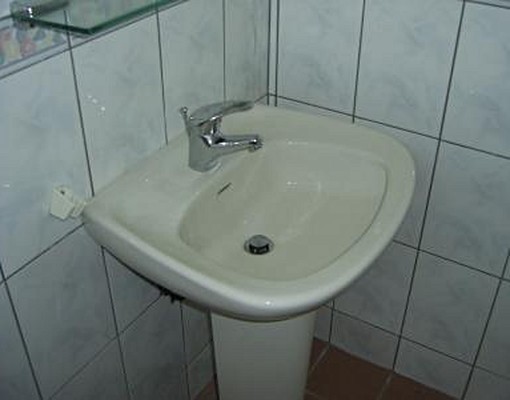 興業路口背包客701 - Image 4