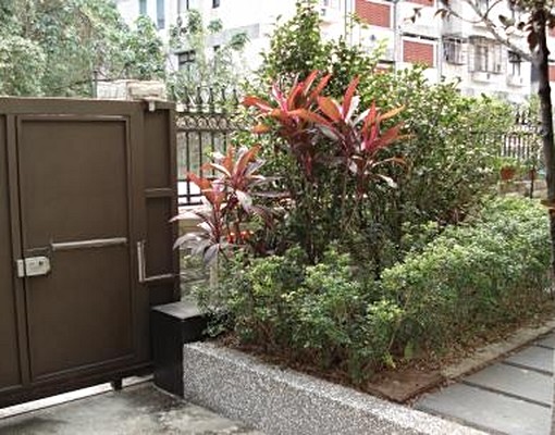 別墅一樓可申租補近辛亥站交通優 - Image 1