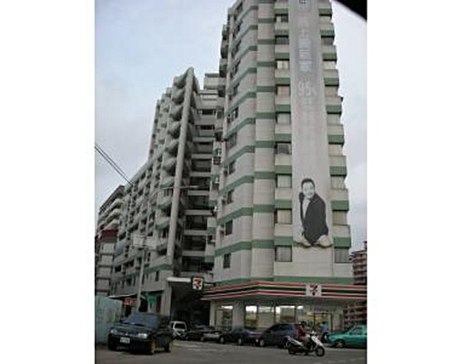嶺東全新整理四房👍可租補👍家俱齊全👍屋主自租 - Image 1