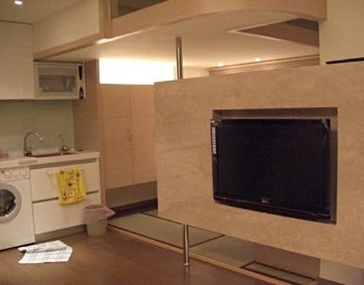 36號4F面對公園景觀佳 - Image 1