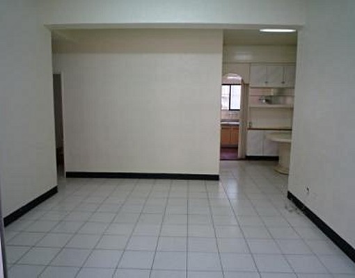 (板橋家樂福-三民美寓3樓) - Image 1