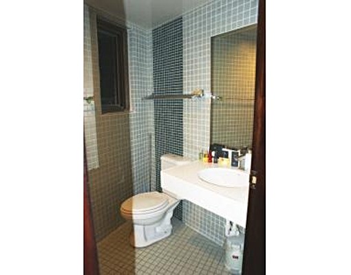 十號之x八樓 - Image 3