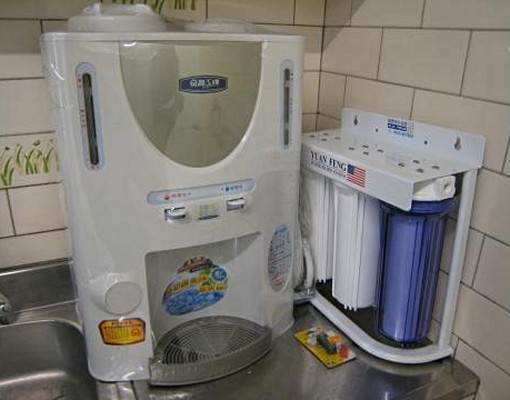 2士林捷運站旁高裝潢完工極好地點雅房 - Image 3