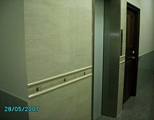 成大醫學院旁電梯套房、陽台窗戶隔音設備好 - Image 5