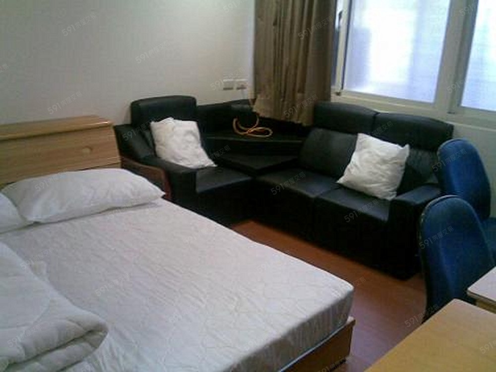 部份大空間房有沙發