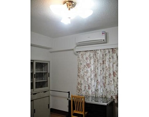 近中山國中捷運站北大民生校區優質電梯雅房 - Image 4