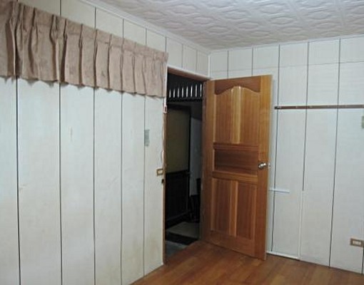 【溫馨純女性雅房出租】近賣場、醫院、市區 - Image 3