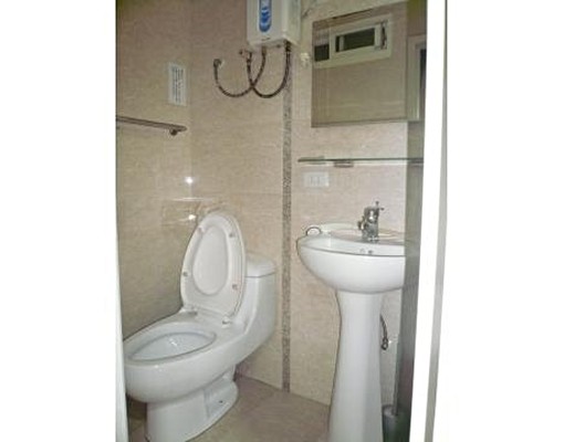 1樓低樓層對外窗省管理費漂亮屋附贈床包 - Image 4