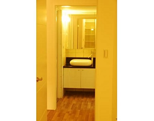 信義捷運線世貿站小豪宅挑高3米6 - Image 5