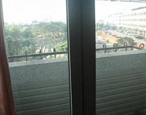 太平樹孝路商圈旁6坪附陽台大房間、乾淨衛浴、公用舒適空間 - Image 4