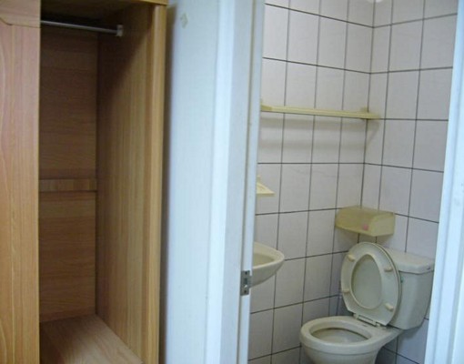 近板橋後站商圈寧靜套房專人清潔維護,勿加LINE - Image 2