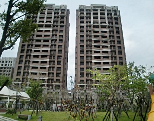 頭前重劃區高級住宅-公園首席 - Image 1