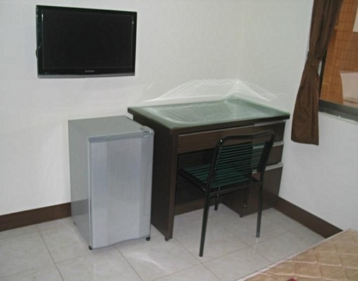 舒適套房停車方便.優點:磚造安全格間 - Image 1