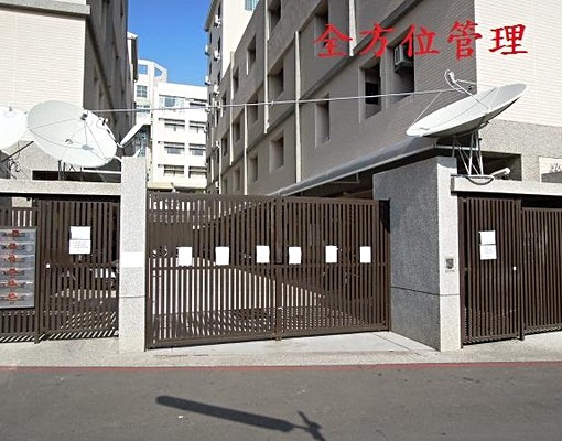 南應大電梯陽台套房A6-206號房可租補 - Image 6