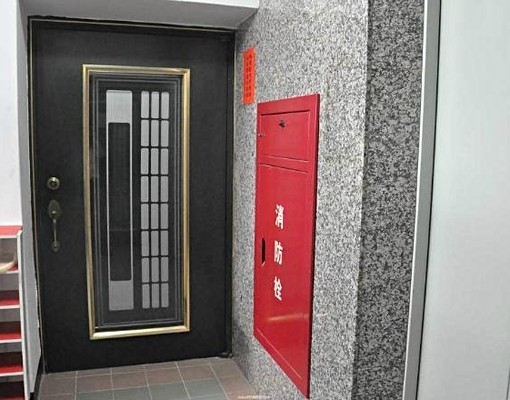 電梯唭哩岸捷運1分鐘.環境優.限女生 - Image 3