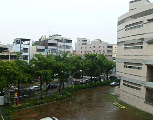 鼎山街優質亮麗溫馨套房+個人專用洗衣機 - Image 3