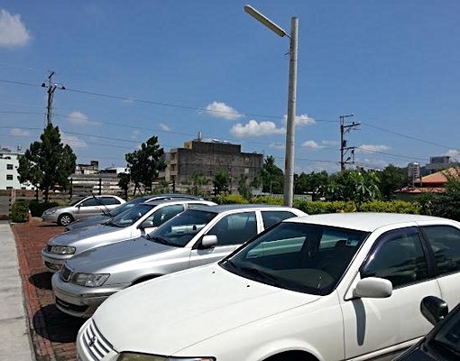 1F獨立套房含車位/近小7全聯/有網路第四台 - Image 1