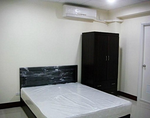 中央路巨城獨立陽台.個人洗衣機優質套房 - Image 4