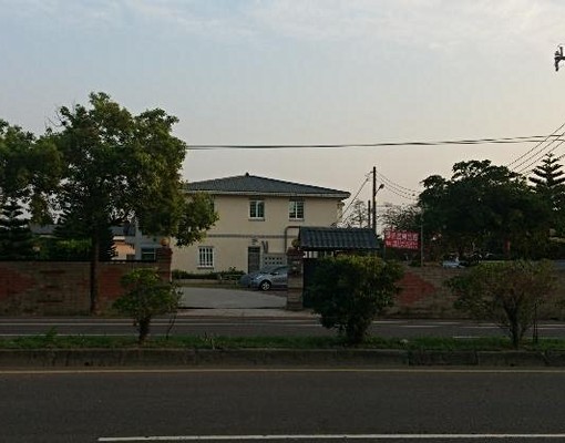 台灣首府大學對面庭園式別墅 - Image 1