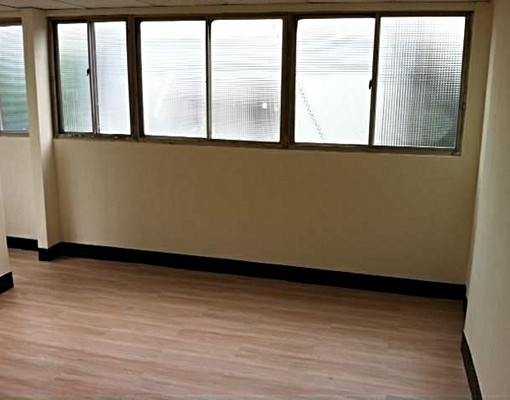 圖書館旁新裝潢優質公寓住宅出租 - Image 4
