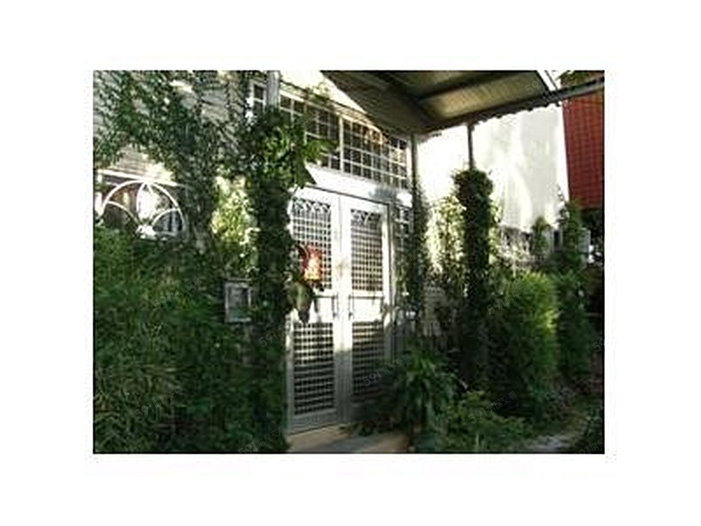 客房入口:刷卡與門禁