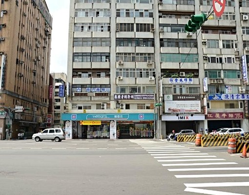 中華開發银行美套房採光好 - Image 2