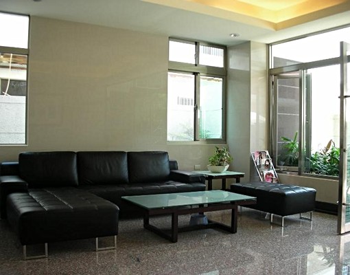 長榮國際學苑2館。雙人豪華超值大套房 - Image 8