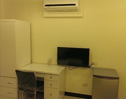 近全新~鬧區靜巷近市府溫馨套房 - Image 2