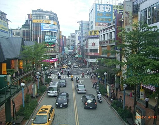 捷運府中站旁,精裝雅房 - Image 10