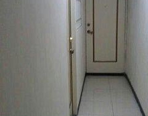 離廻龍捷運站走路5分鐘,低樓層套房 - Image 1