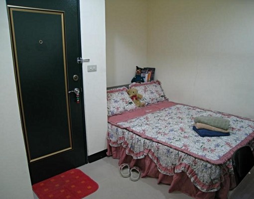 單人套房捷運府中站旁步行7分鐘 - Image 1