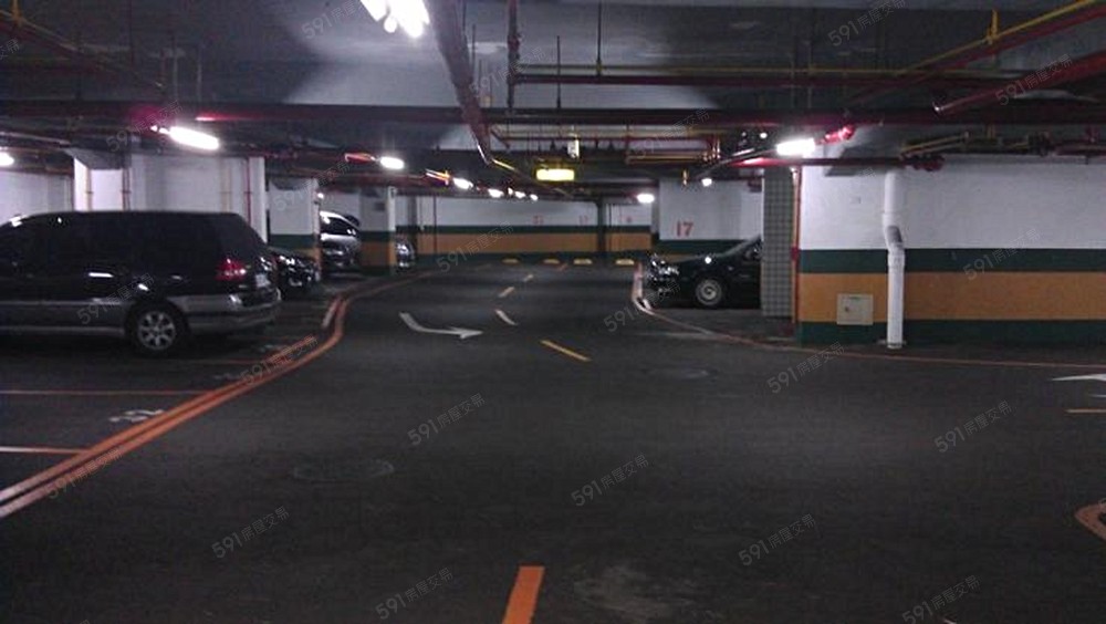 寬敞明亮,專人管理安全無虞