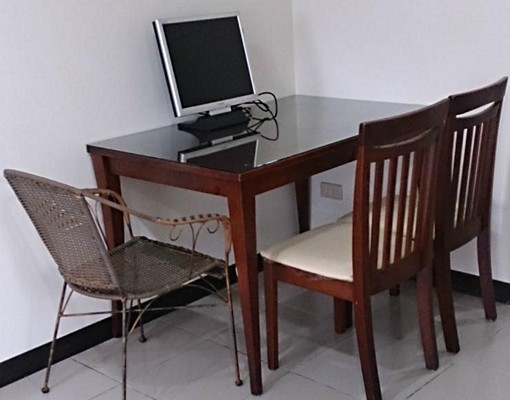 五股公寓頂樓含冷氣.網路.家具.第四台 - Image 4