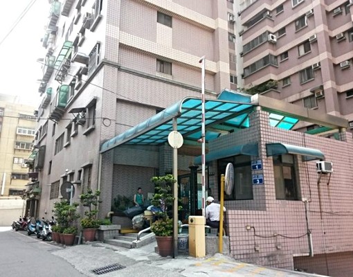 台電計價近新竹火車站獨立大套房 - Image 1