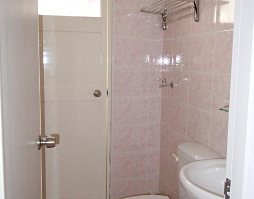 免仲介費❤️近美術館園道，五權車站，國資圖❤️有陽台/獨洗 - Image 5