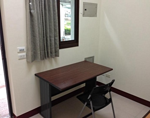 屋齡新並擁有獨立出入口的獨立套房,近聯合大學、南苗商圈 - Image 9