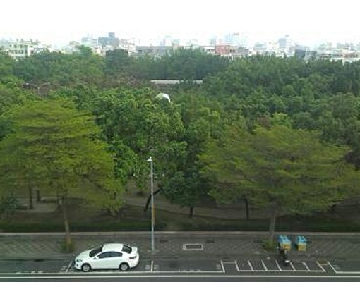 興嘉公園、近嘉大家樂福旁新穎套房 - Image 2