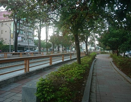 鄰近鬧區、公園，屋況新電梯套房 - Image 15