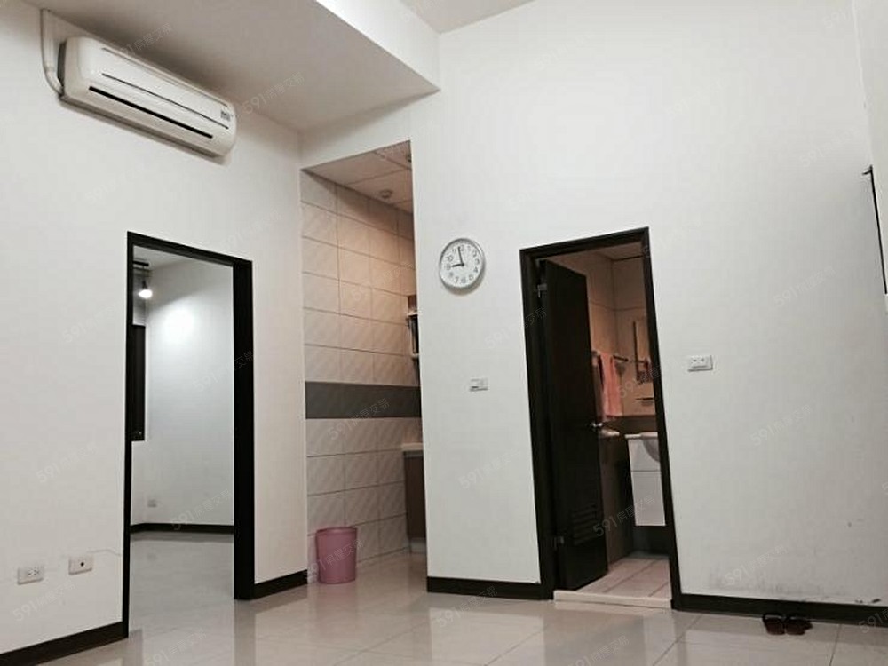 新北租屋,汐止租屋,住辦出租,客廳1