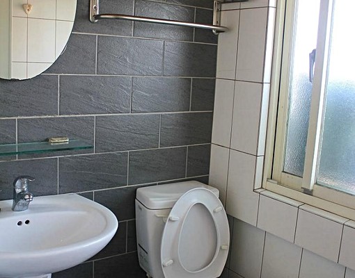 台中市-北區健行路-優質(電梯)套房出租 - Image 5