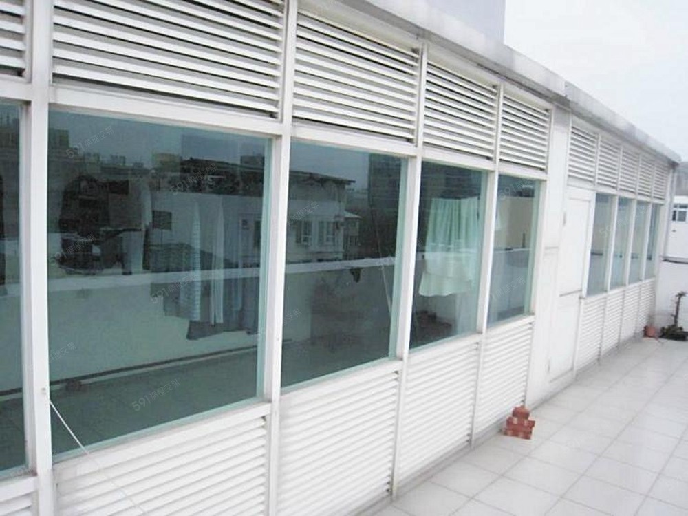 頂樓曬衣場陽台