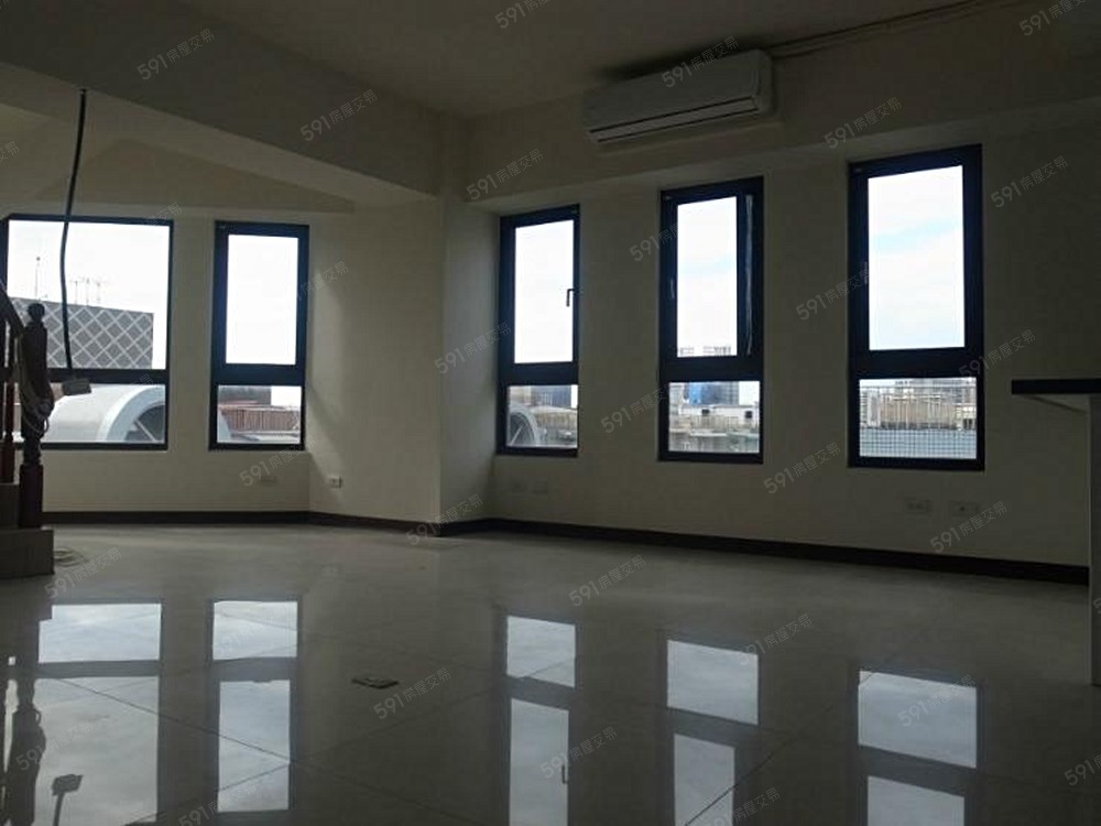 新北租屋,永和租屋,住辦出租,11樓客廳餐廳