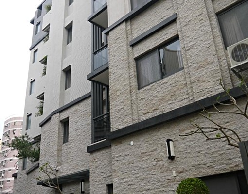 電梯大樓~(近火車前站，機能佳) - Image 8