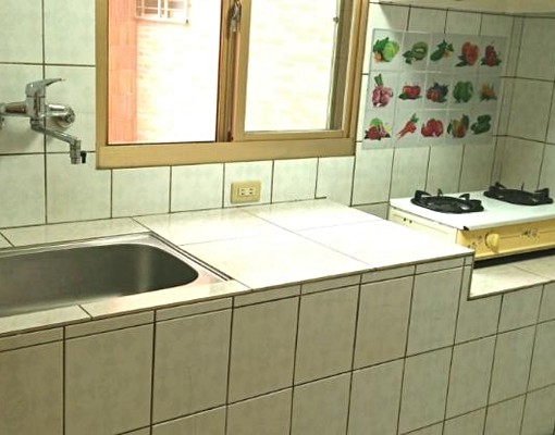 正對公園~完美三房~電梯華廈住家出租 - Image 7