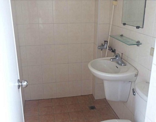 套房陽台採光佳,近奇美醫院,南台科大 - Image 4