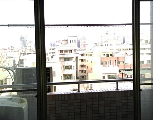 通風好採光佳獨立陽台包管理費網路第四台 - Image 8