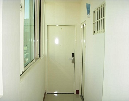 三民路上/全新套房/近矽品、家樂福 - Image 3