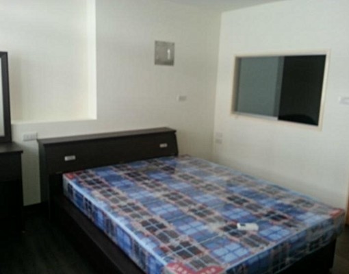 市區中正路單一樓層全新裝潢豪華美房 - Image 2